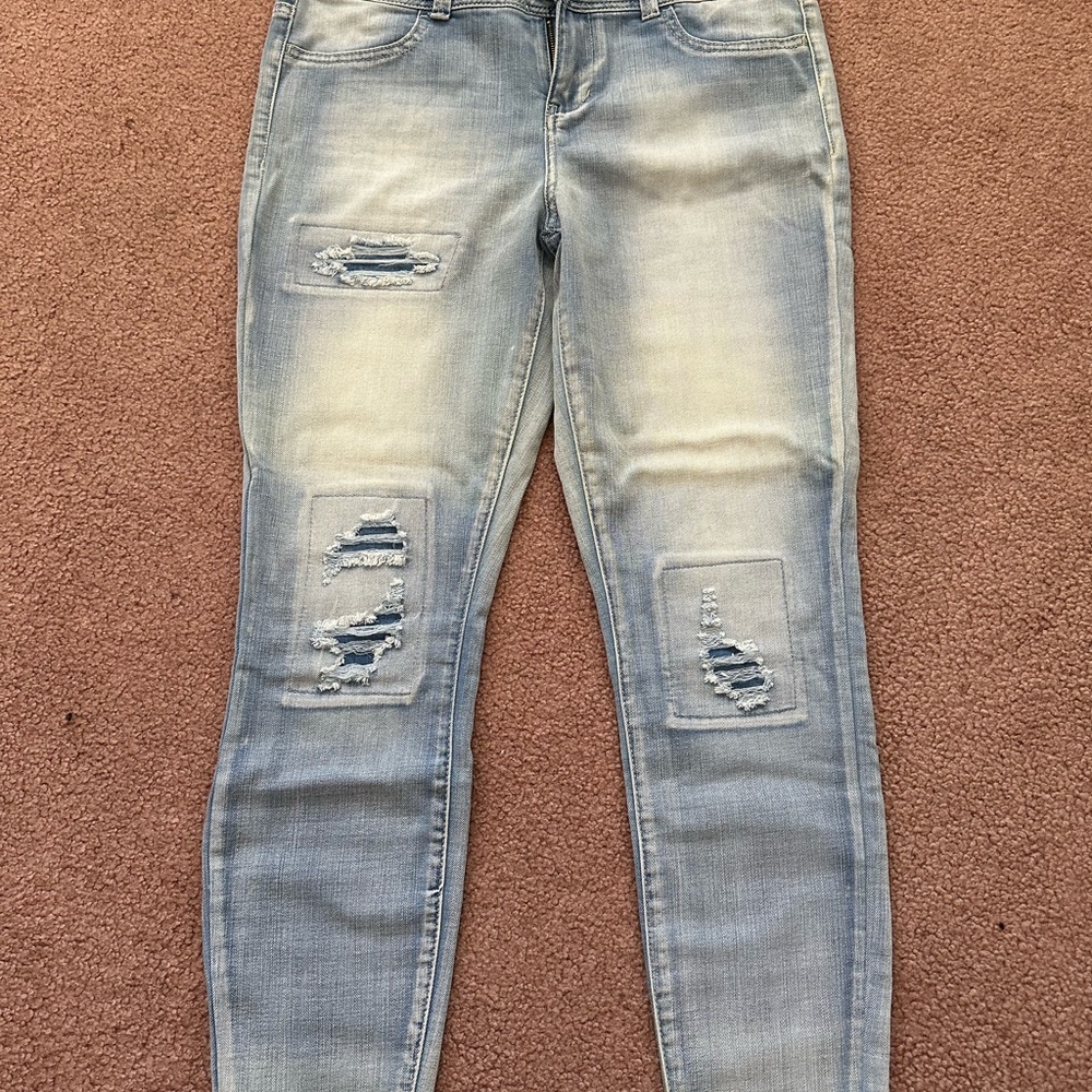 Vanilla Star Light Blue Distressed Skinny Jeans